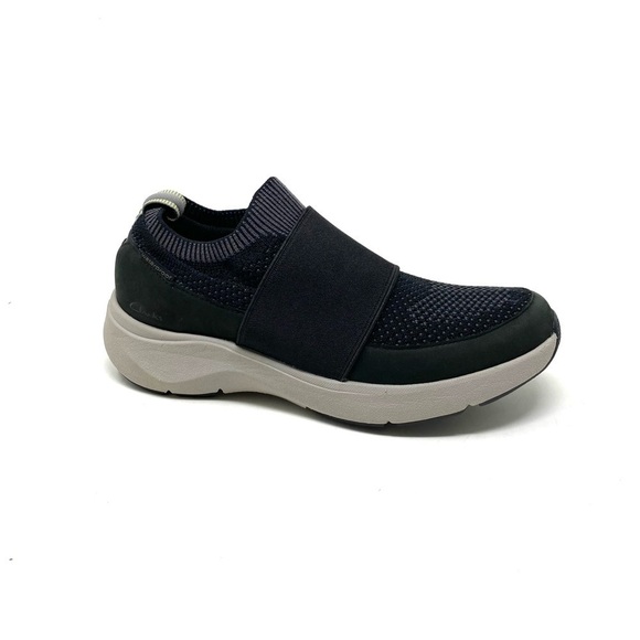 CLARK WOMEN'S WAVE 2.0 STEP Black SHOE WIDE - Picture 1 of 7